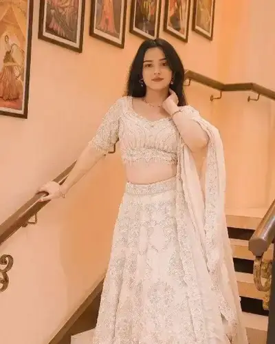 Escort Service In Munsiari